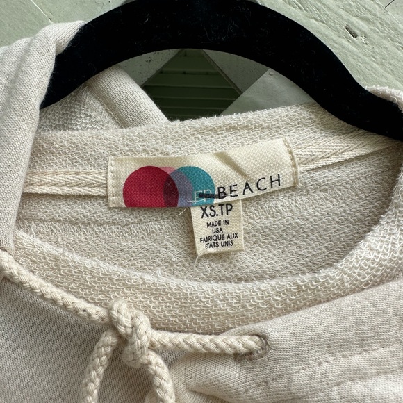 ❤️Free People Cropped Hoodie - Picture 4 of 4